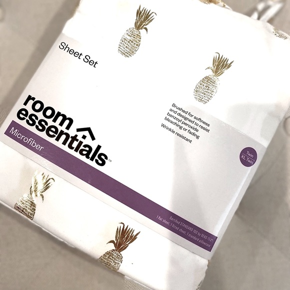 🍍Gold Pineapple Twin Sheet Set - Picture 3 of 4